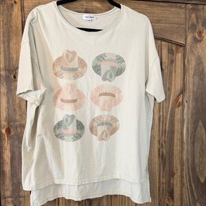 Women's Short Sleeve Tee - Cream
